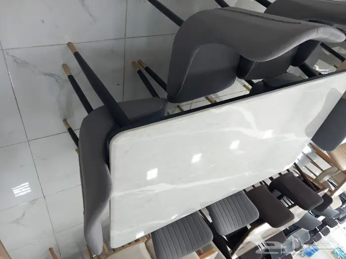 طاولات طعام عروض 17