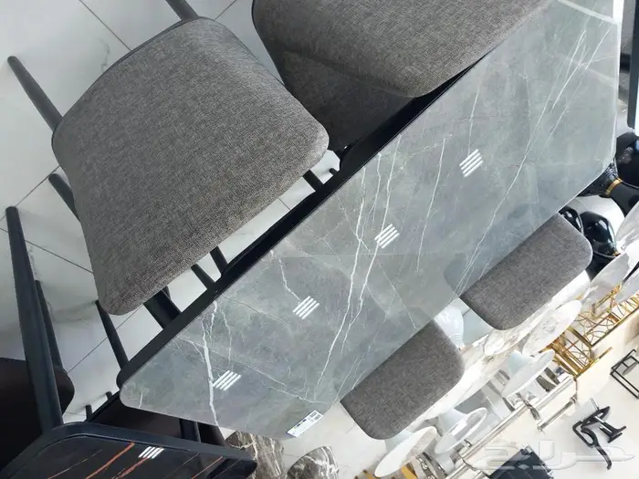 طاولات طعام عروض 26