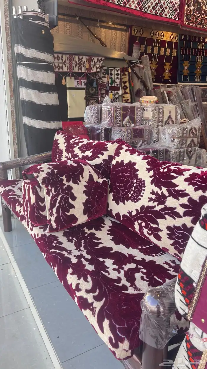 كراسي حديد وجلسات شعبية 4