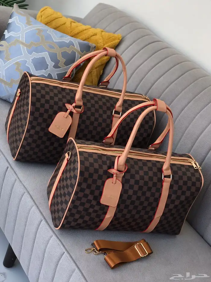 شنط رحلات طبق الأصل 8