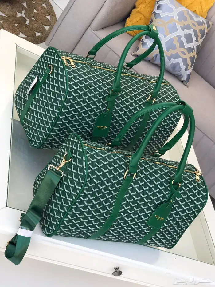 شنط رحلات طبق الأصل 22