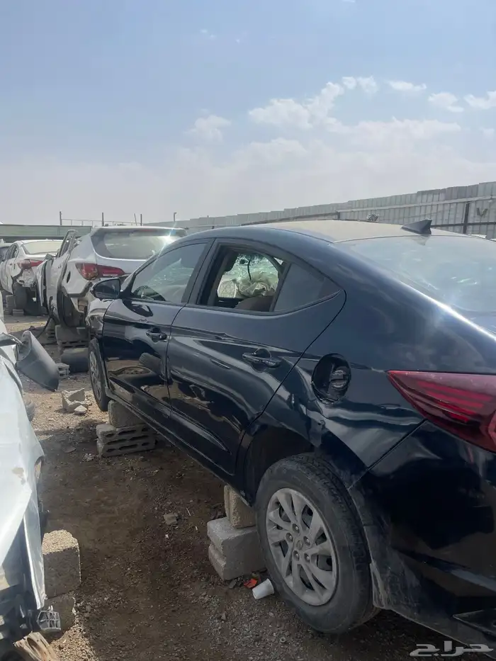 النترا للبيع قطع غيار تشليح 1