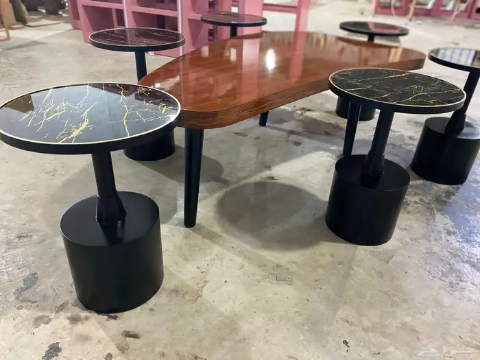 طاولات مجالس و طعام من انواع خامات الخشب المتاحة 8