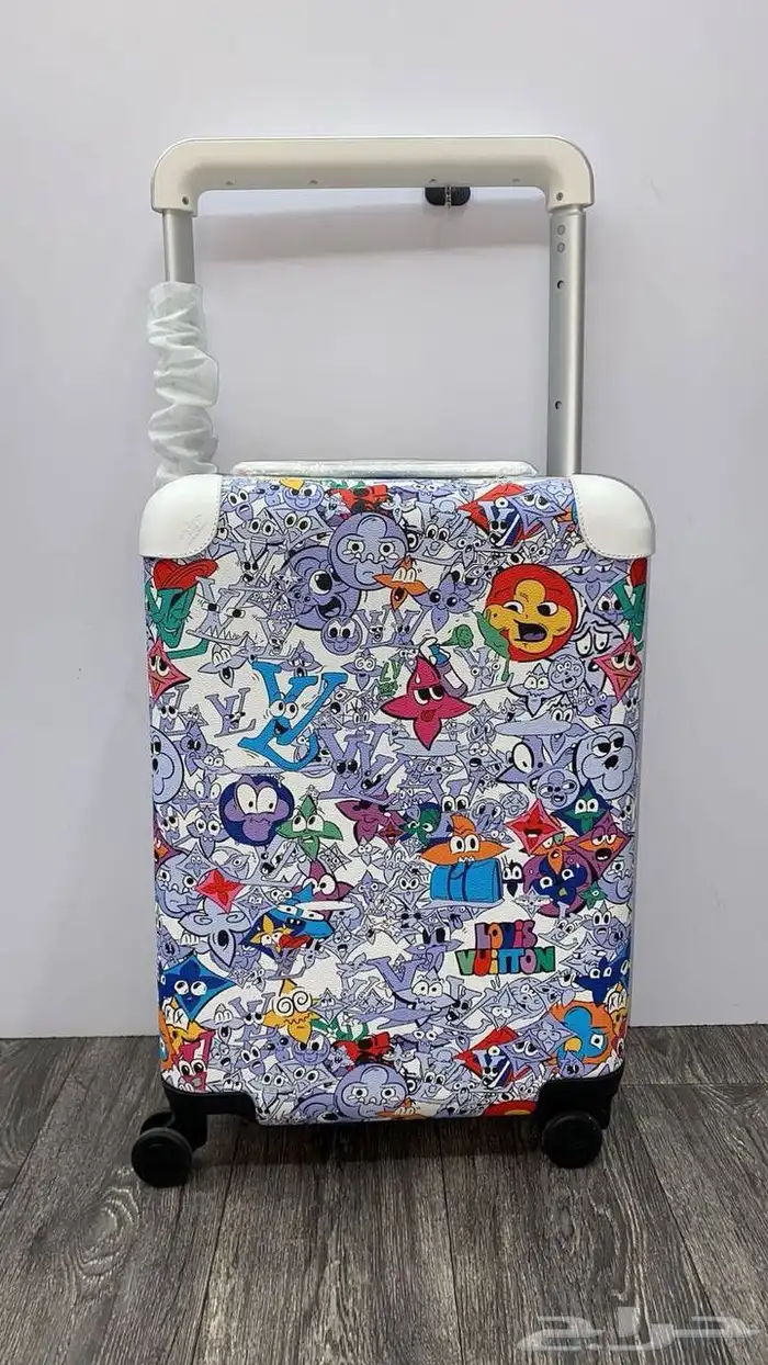 شنط السفر من lv 6