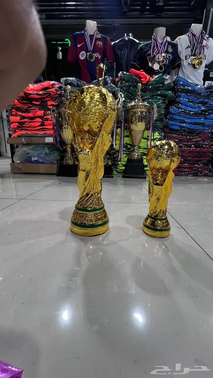 جوائز كرة قدم 25