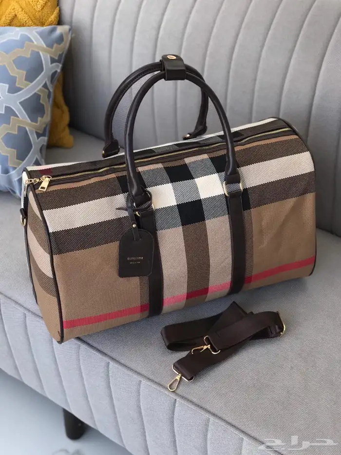 شنط رحلات طبق الأصل 14