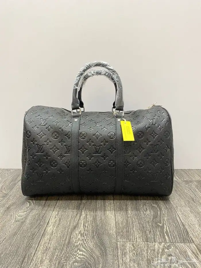 شنط السفر من lv 14