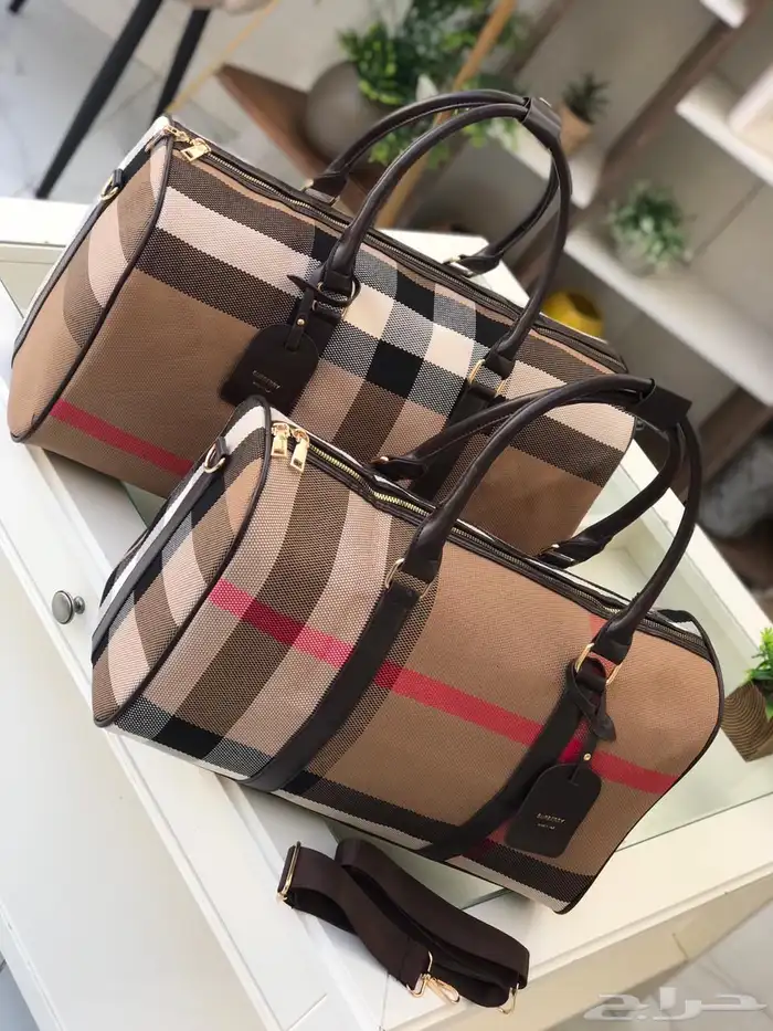 شنط رحلات طبق الأصل 13