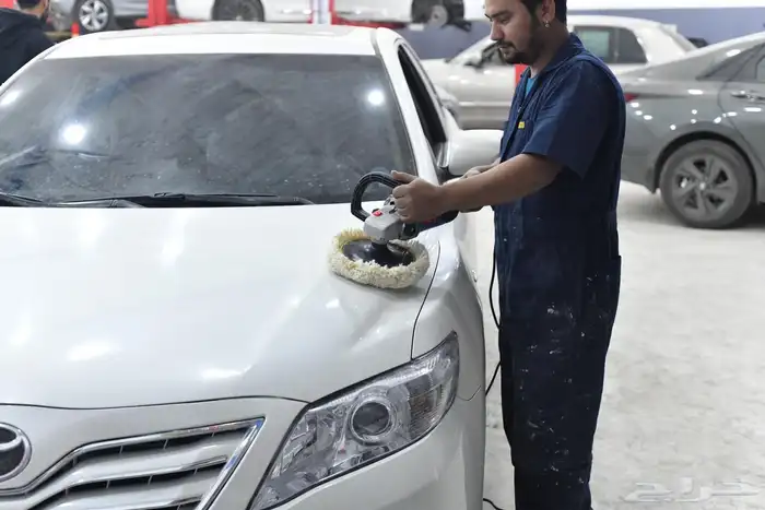 ورشة ميكانيكا و كهرباء و سمكرة لجميع انواع السيارات ب 15