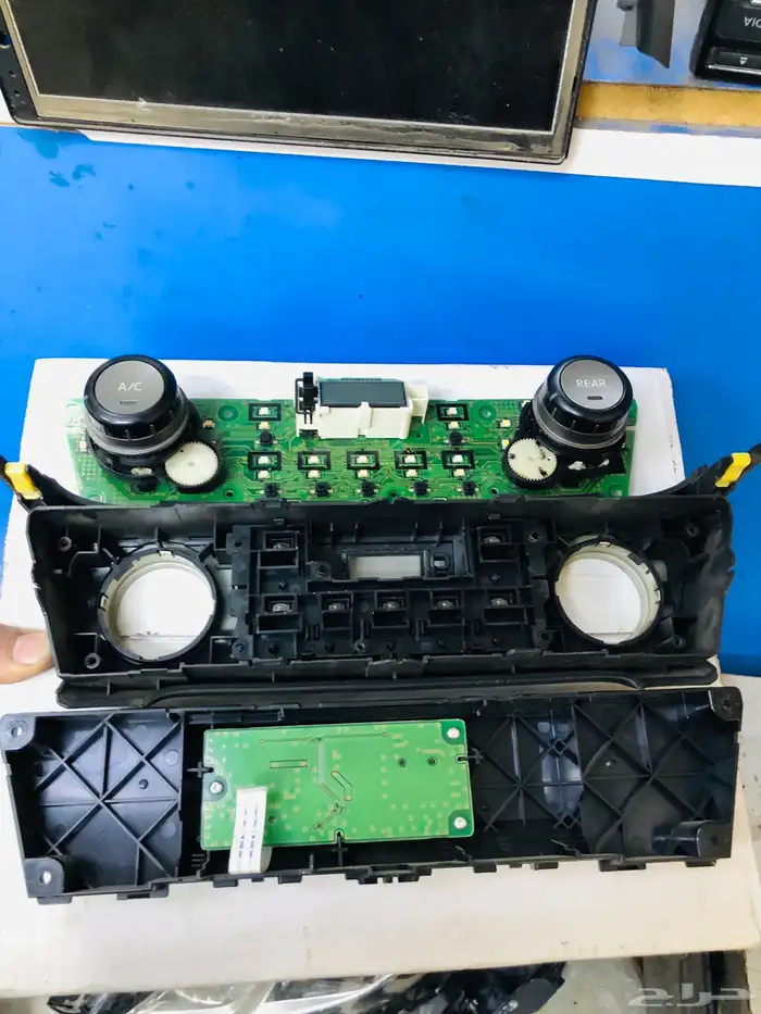 اصلاح سويتش المكيف برادو 2