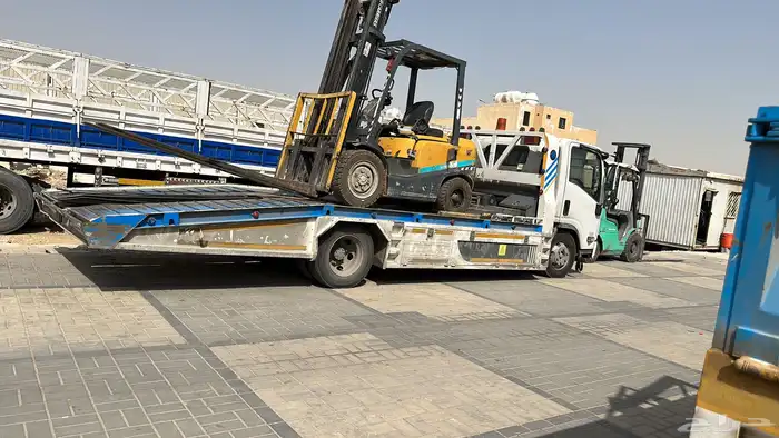 تأجير رافعه شوكيه سكينه فوركلفت سيزرلفت مان لفت 4