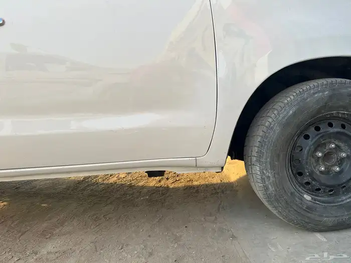 ورشة ميكانيكا و كهرباء و سمكرة لجميع انواع السيارات ب 48