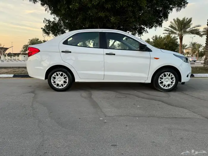 فورد فيجو 2016 (( تم البيع )) 8