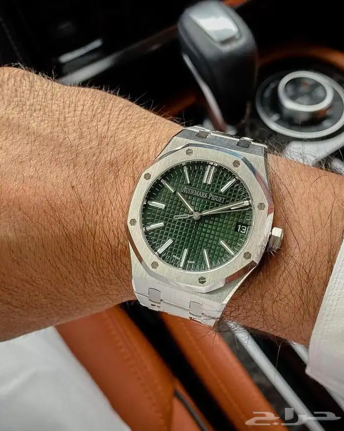 دلع يدك بأجمل ساعات العالم من متجر نايا 27