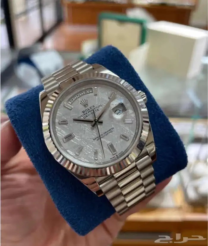 دلع يدك بأجمل ساعات العالم من متجر نايا 20