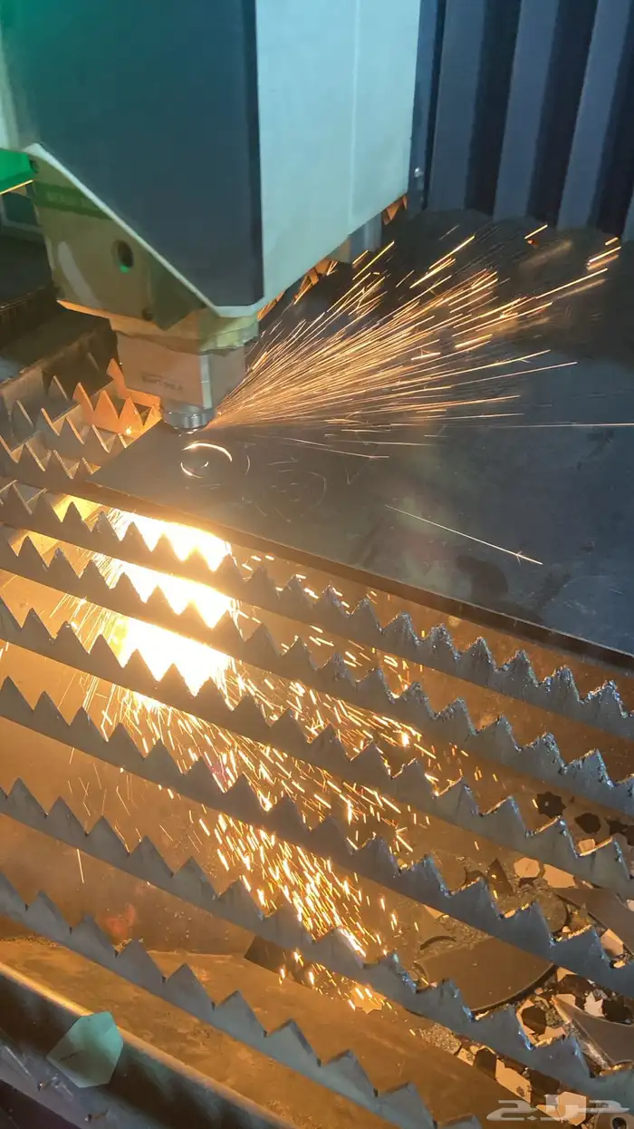 قص ليزر حديد تخريم ستانلس ستيل تطعيج 13