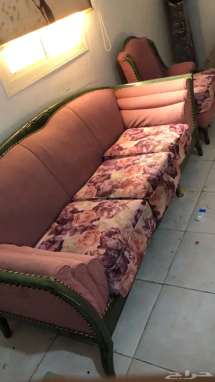 كنب مستعمل نظيف .. خشب ثقيل جدا 5