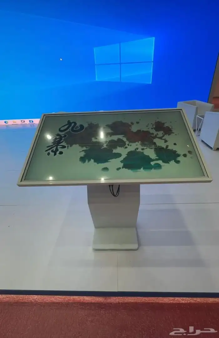 شاشات طوليه وعرضيه للايجار وللبيع 0