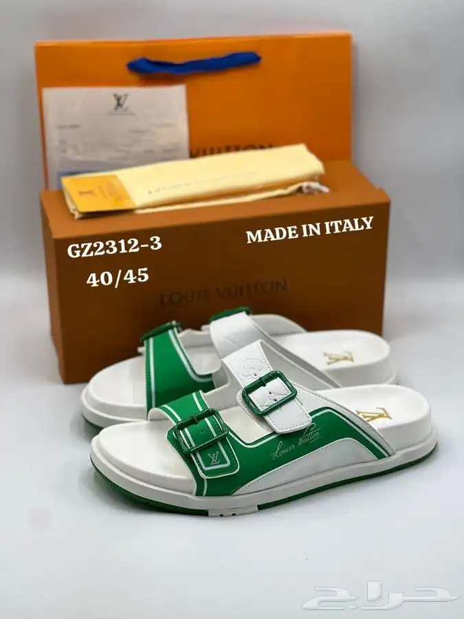 سليبرات لويس فيتون 16