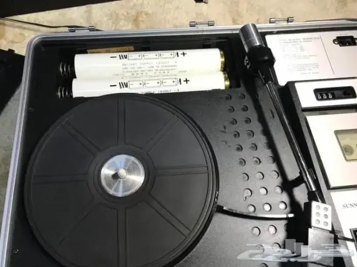 مشغل اسطونات بكم وراديو ومشغل كاسيت اليابان 2