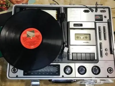 مشغل اسطونات بكم وراديو ومشغل كاسيت اليابان 3
