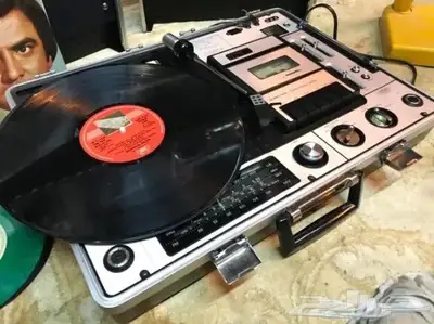 مشغل اسطونات بكم وراديو ومشغل كاسيت اليابان 19