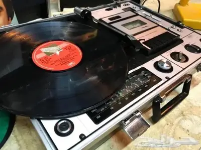 مشغل اسطونات بكم وراديو ومشغل كاسيت اليابان 26