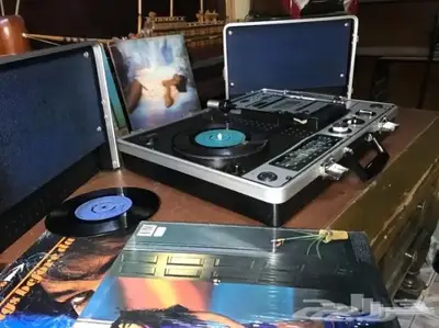 مشغل اسطونات بكم وراديو ومشغل كاسيت اليابان 29