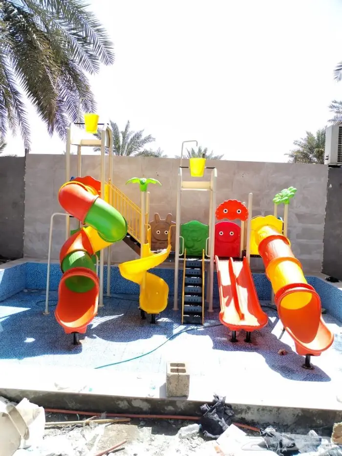 العاب مائية ضخمة 1