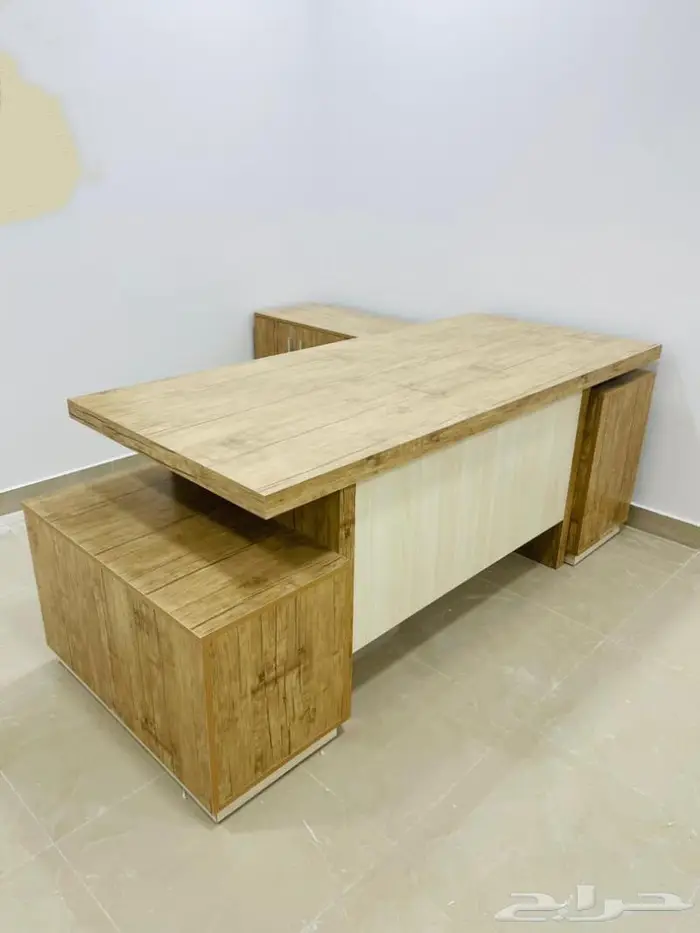 مكاتب مدير و موظفين 5