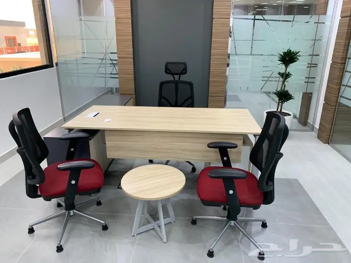 مكاتب مدير و موظفين 11