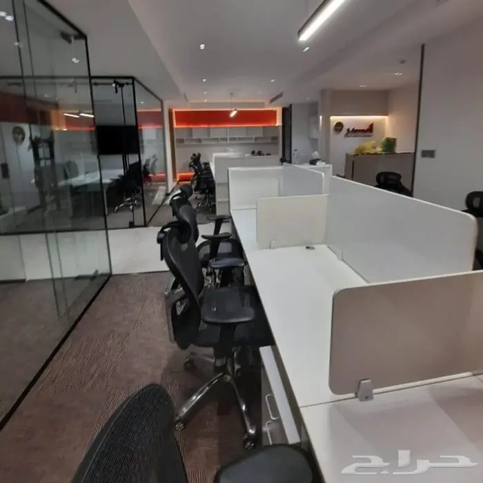 وحدات عمل WORK STATIONS 17