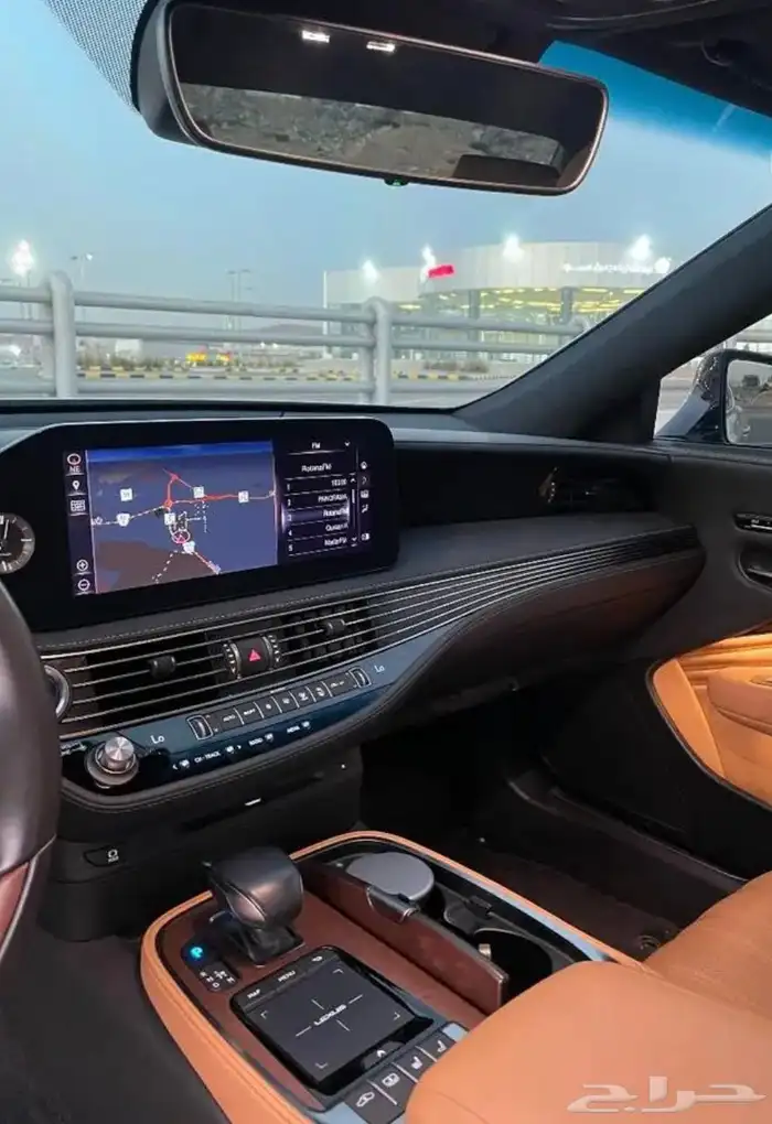 لكزس LS500h-2021 عبداللطيف جميل(( تم البيع )) 12
