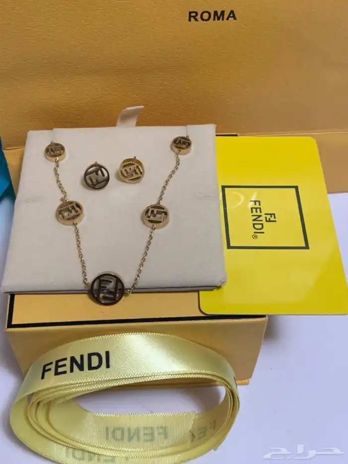 سوارفسكي 14