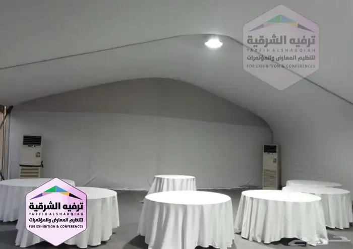 كراسي وطاولات للايجار 4