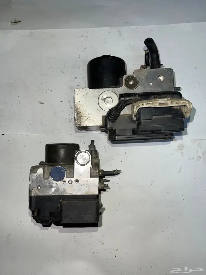 قطع غيار لكزس وكالة مستورد 9