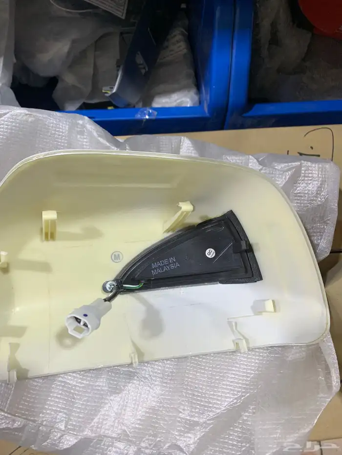 غطيان مرايات هايلوكس من موديل 2006 الى 2011 اصلي وكالة 1