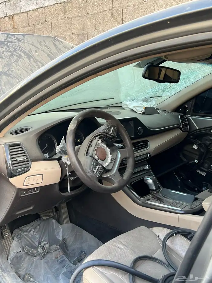 قطع غيار ازيرا تشليح 7