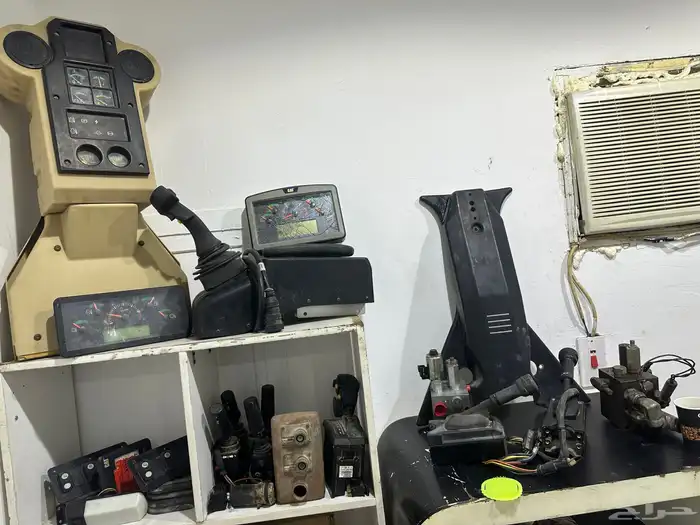 معدات ثقيله 140H (12H(160H(14G(16G كريدر جريدر قريدر تشليح 17