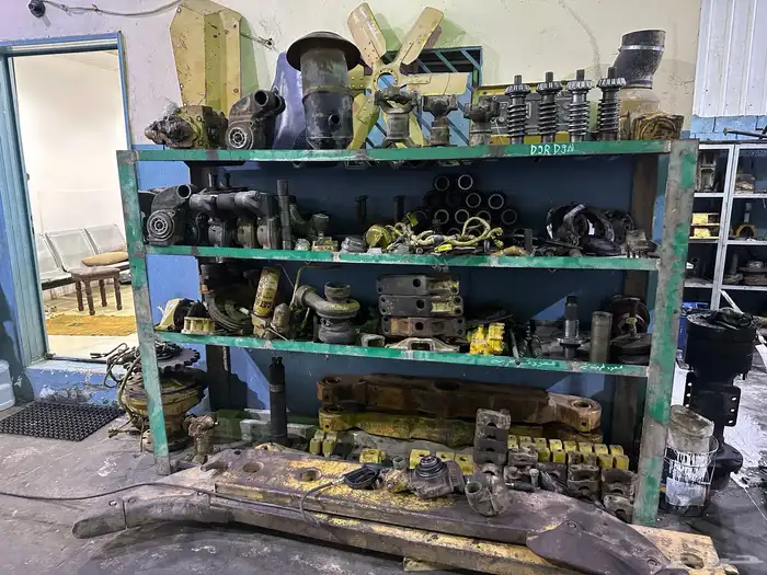 معدات ثقيله 140H (12H(160H(14G(16G كريدر جريدر قريدر تشليح 4