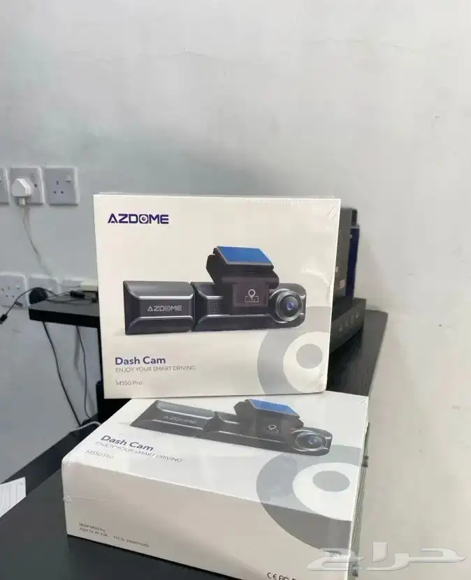 داش كام اماميه وداخليه وخلفيه من شركة AZDOME 550 MAX 2