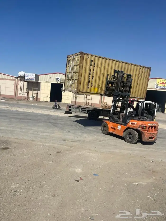 كونتينر كونتيرات مستعمل 20 قدم 40 قدم للبيع والتأجير الرياض 3