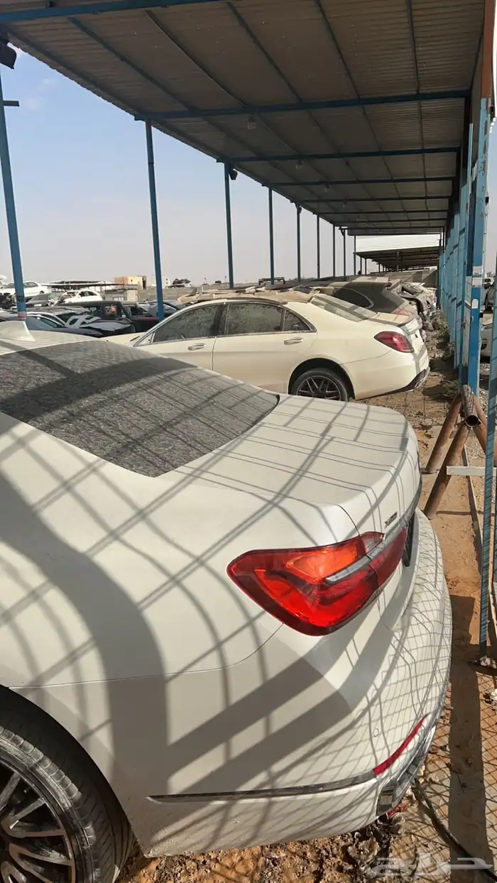بي ام 740 موديل 18 قطع غيار تشليح مقبل 0