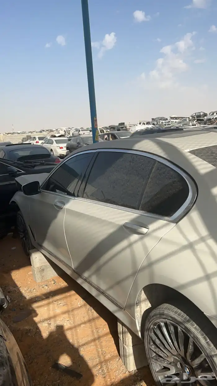 بي ام 740 موديل 18 قطع غيار تشليح مقبل 4