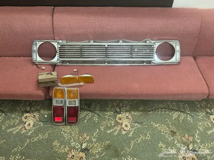 شبك هايلوكس 79-80-81 0