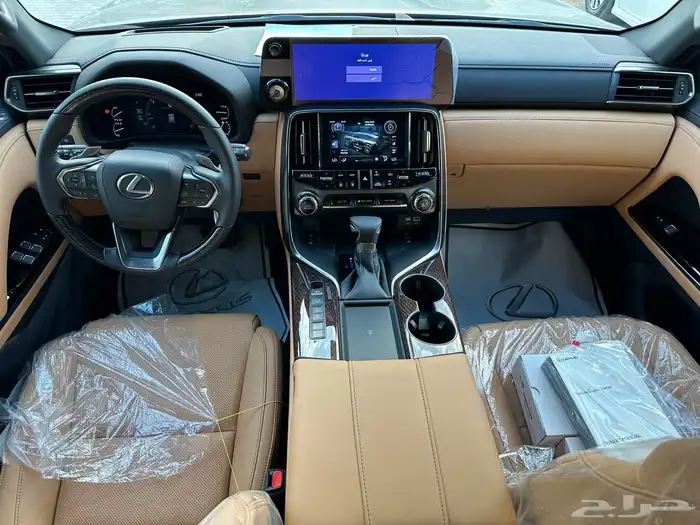 لكزس BB 2025LX600 8