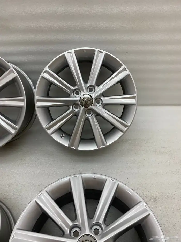 جنوط كامري واورين 2016 مقاس 17 اصلي 2