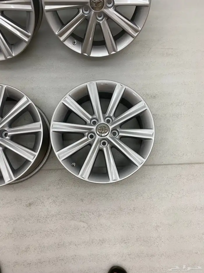 جنوط كامري واورين 2016 مقاس 17 اصلي 3