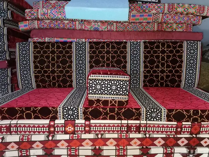 لبيع الكراسي الخارجيه 7