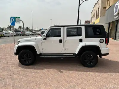 بايك جيب 2022 BJ40L 2